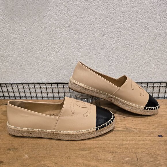 Chanel Leather Espadrilles Sz 38 (US-7.5) - Picture 4 of 4